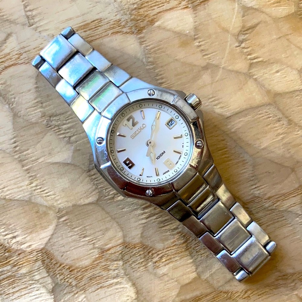 Vintage Seiko women’s watch